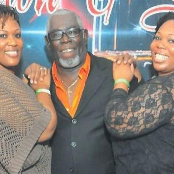 Meet your Posher, Ernest - Picture 1 of 1